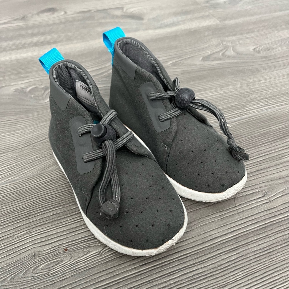 Gray Native boots Toddler Boy size 6